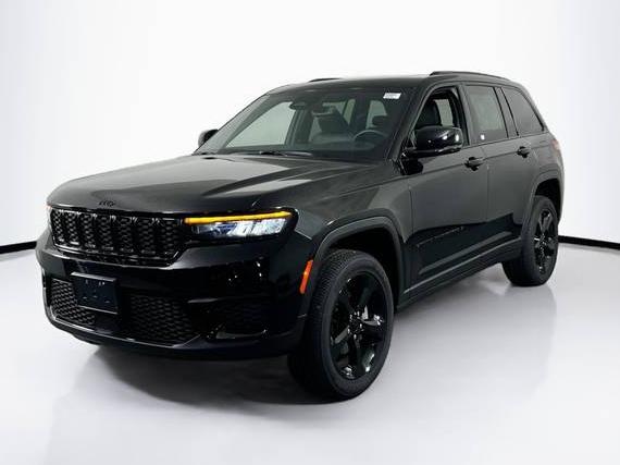 JEEP GRAND CHEROKEE 2022 1C4RJHAG6N8600853 image